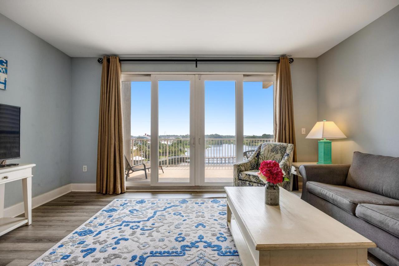 Laketown Wharf 433
