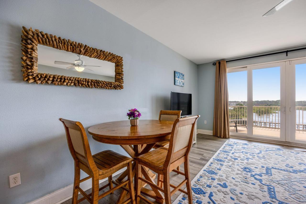 Laketown Wharf 433 Holiday home