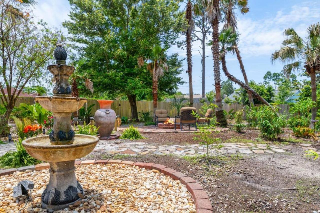 Get Shipwrecked At This Private Pool With Tiki Bar And Amazing Game Panama City Beach