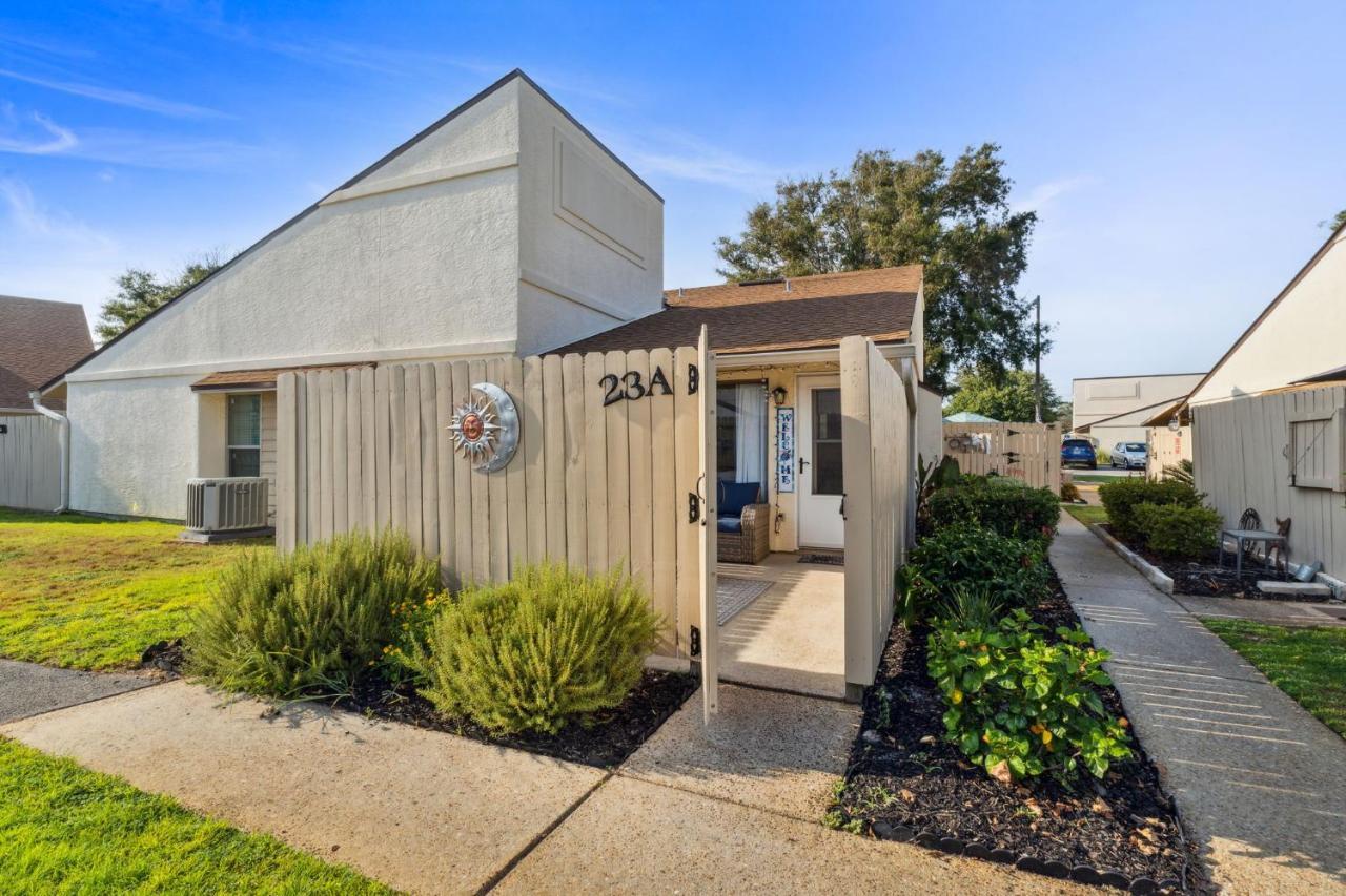 Horizon South #23a By Nautical Holiday home *