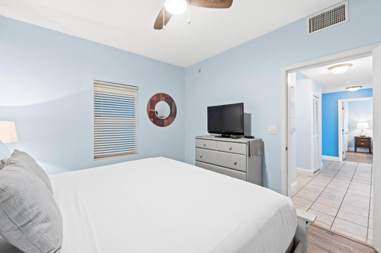 Holiday home Laketown Wharf #238 By Book That