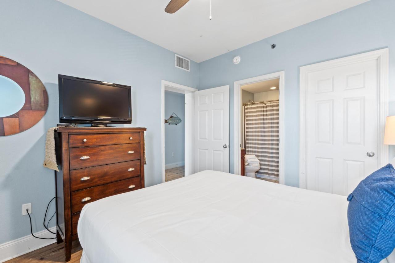 Holiday home Laketown Wharf #238 By Book That