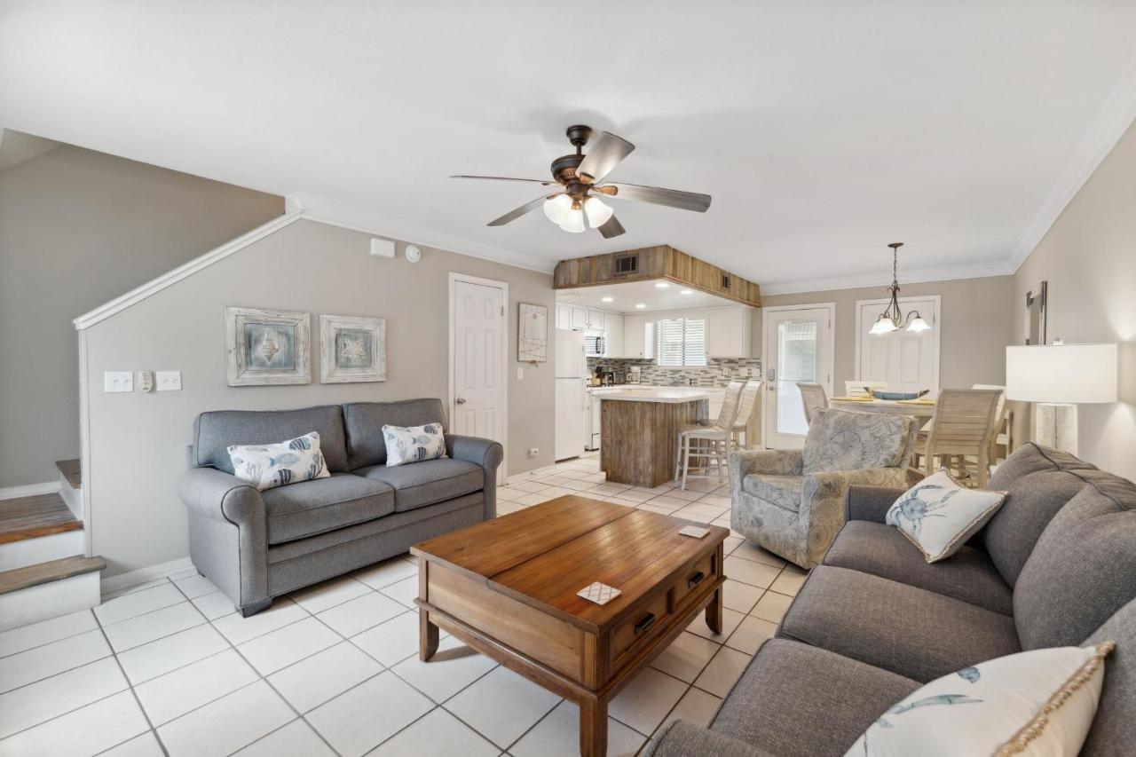 Gulf Highlands 106 Apartment