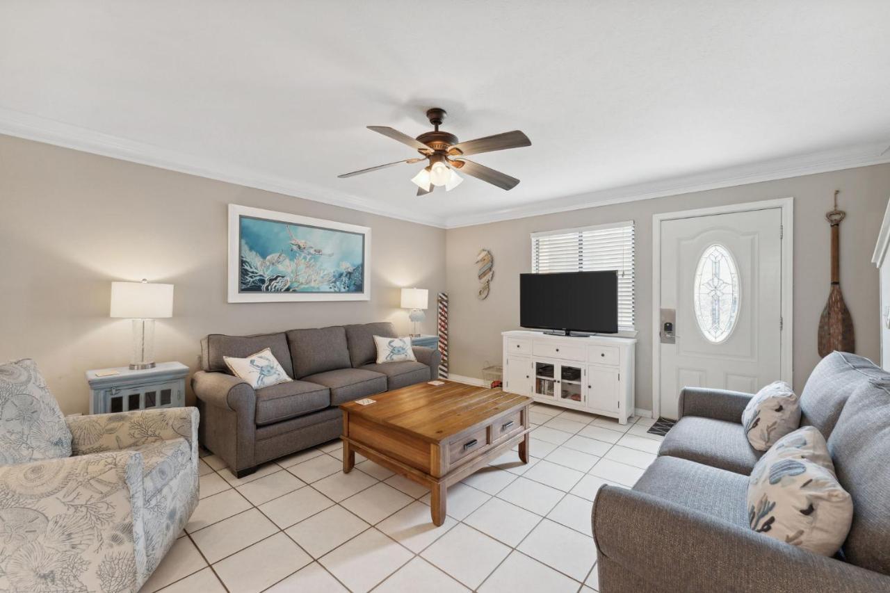 Gulf Highlands 106 Apartment *