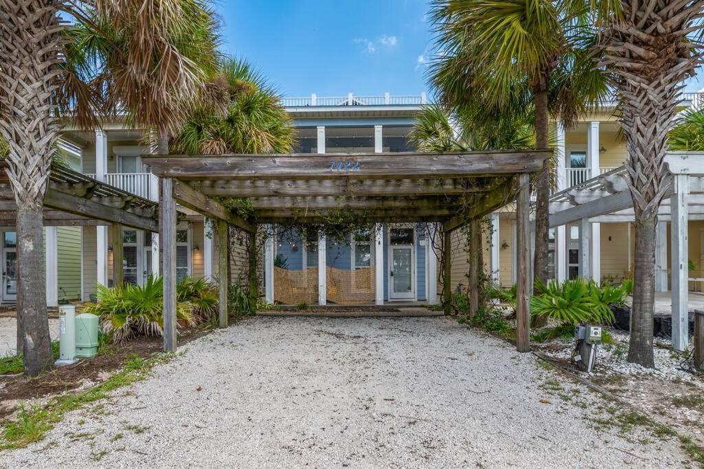A Shore Bett-romantic Pool Beckons With Whispers Of Sea Salt And Starlight Holiday home Panama City Beach