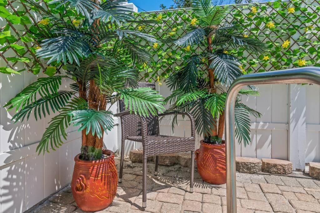 Holiday home A Shore Bett-romantic Pool Beckons With Whispers Of Sea Salt And Starlight Panama City Beach