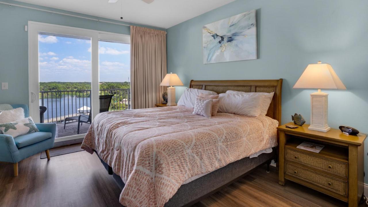 Holiday home Laketown Wharf 729 - Paradise Retreat