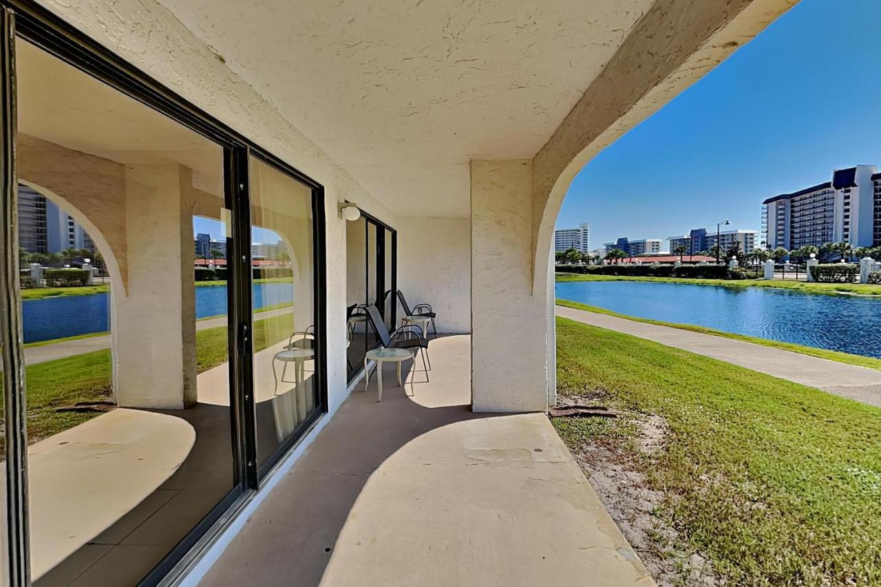 Edgewater 502 Apartment *
