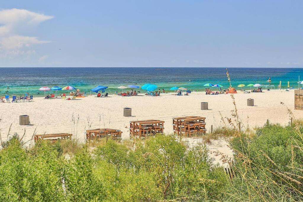 Apartment Beachfront #1413 Majestic