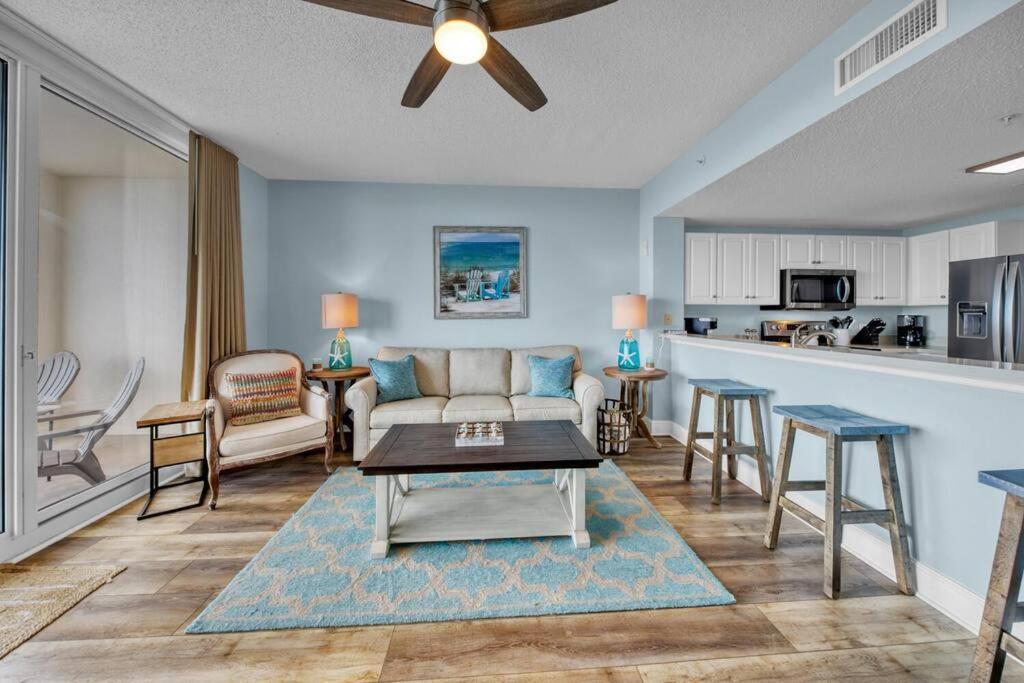Apartment Beachfront #1413 Majestic *