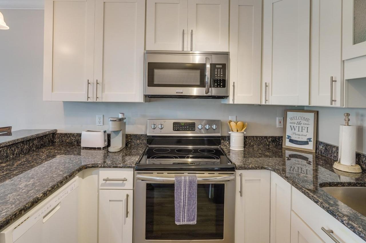 Apartment Charming Pcb With Balcony Walk To Beach! Panama City Beach