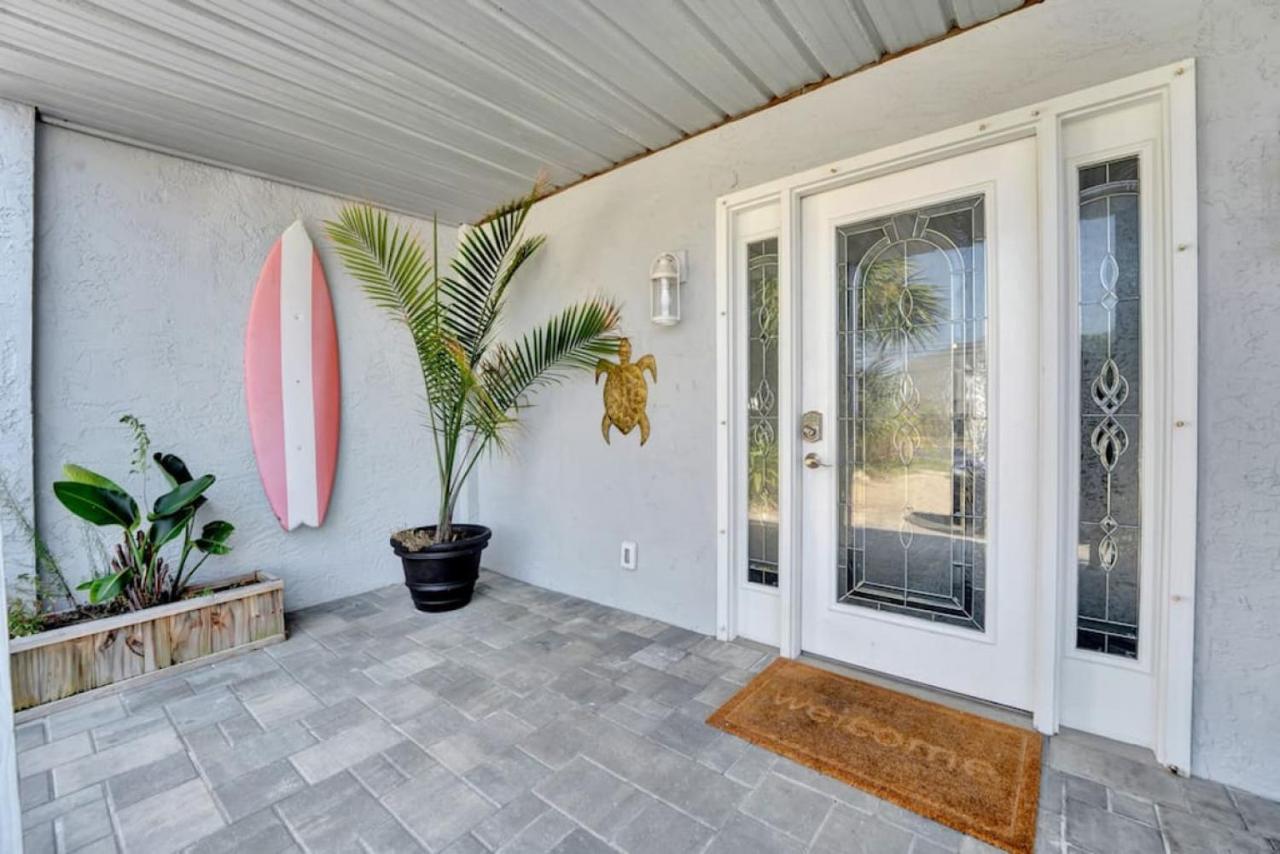 Dog Friendly 2 Bedroom Townhome With Hot Tub And Walking Distance To *