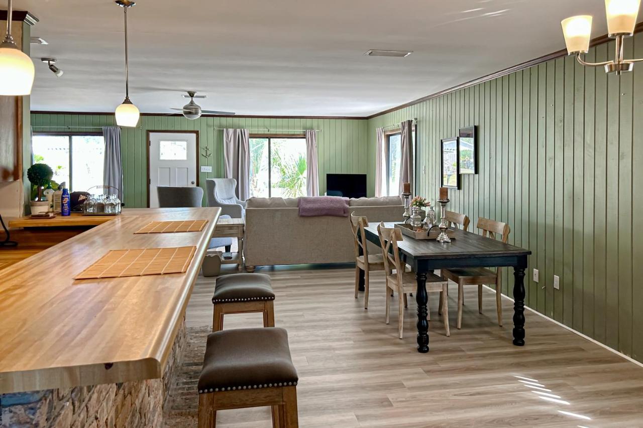 Monterey Palms Holiday home *
