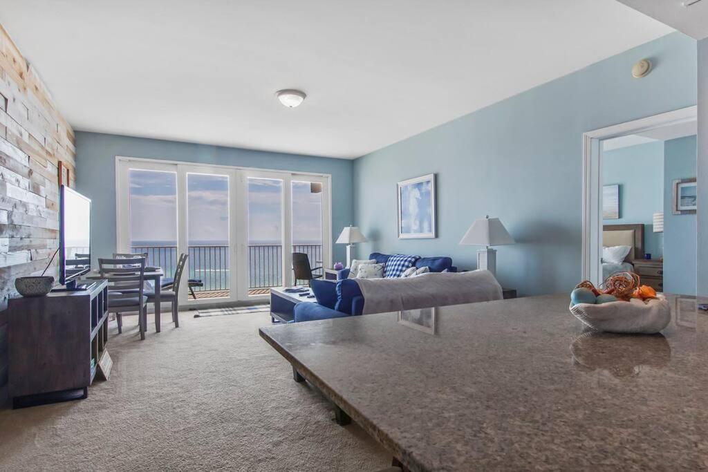 Laketown Wharf 1226 -2bd+bunks, Amazing Gulf Views *