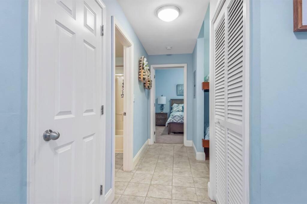 Laketown Wharf 1226 -2bd+bunks, Amazing Gulf Views Apartment *