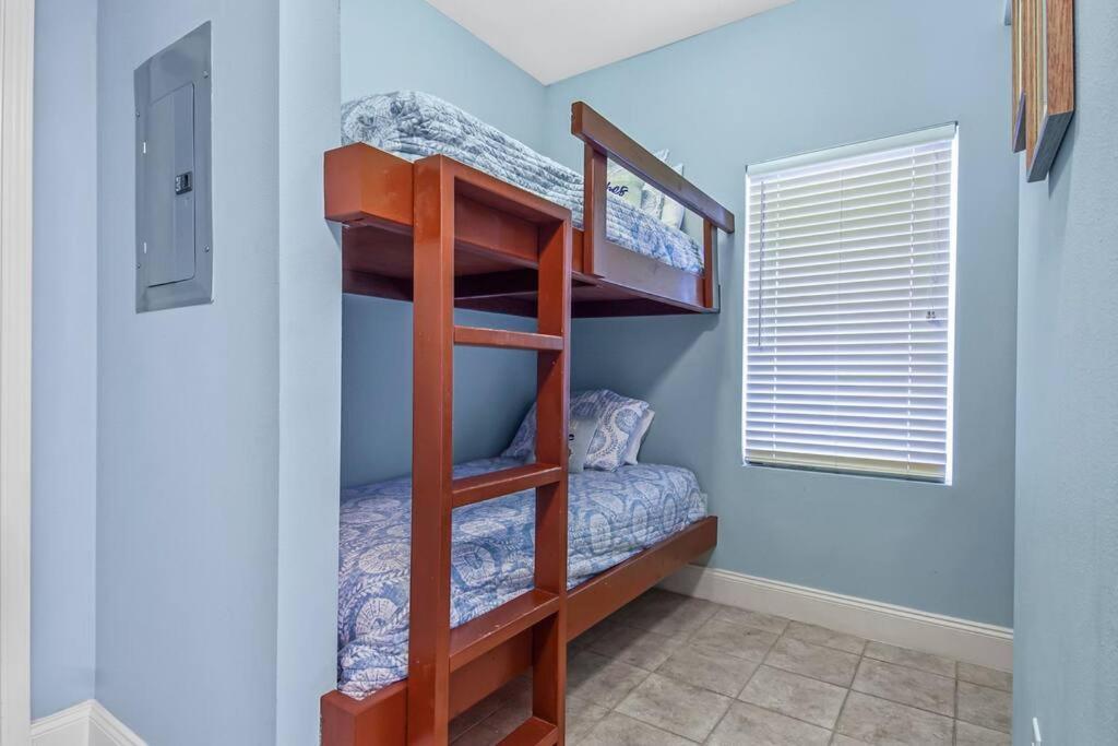 Laketown Wharf 1226 -2bd+bunks, Amazing Gulf Views
