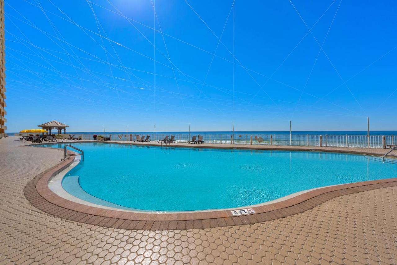Apartment Treasure Island 1207 *