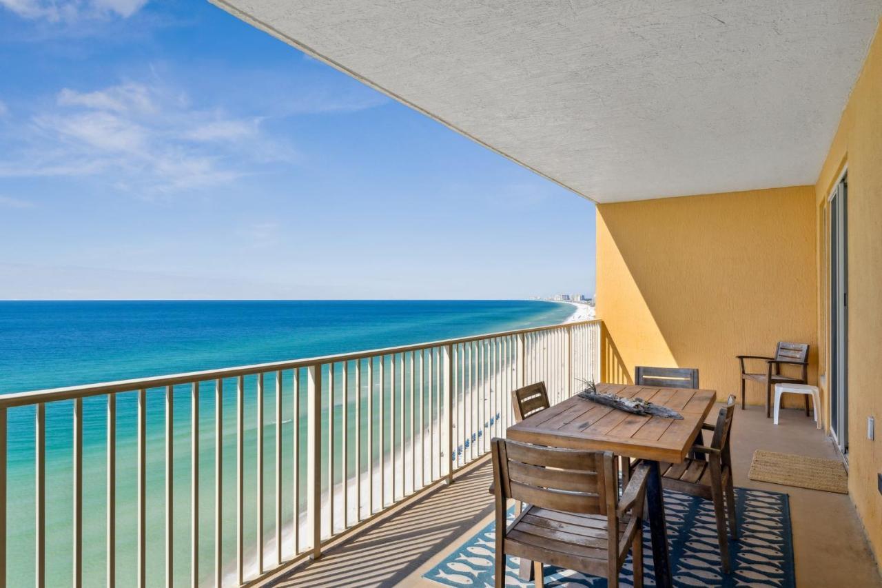 Treasure Island 1207