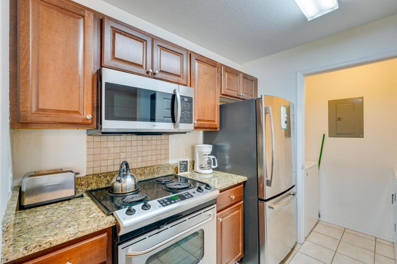 Apartment Pcb With Pool Access 1 Mi To Beach!