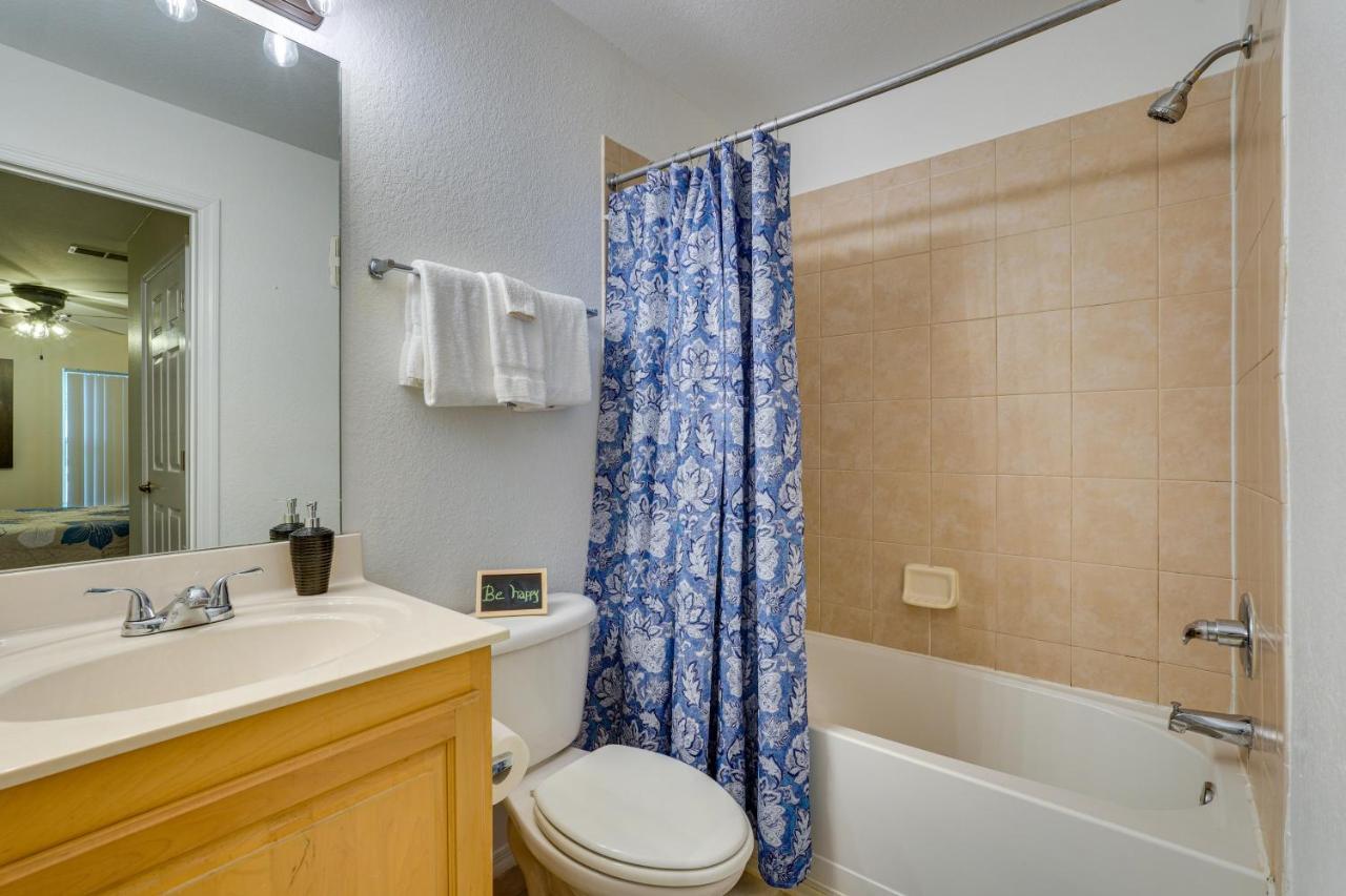 Pcb With Pool Access 1 Mi To Beach! Apartment *