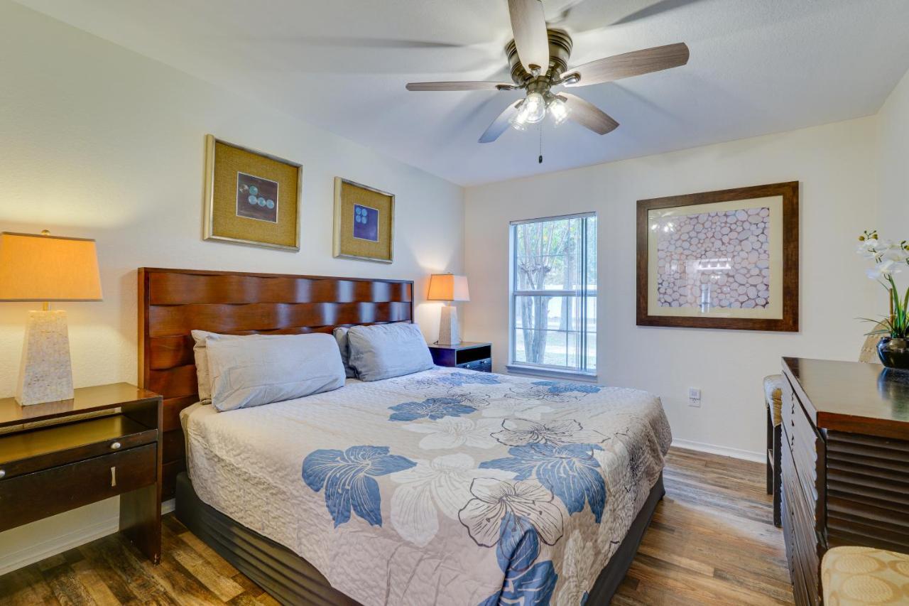 Pcb With Pool Access 1 Mi To Beach! *