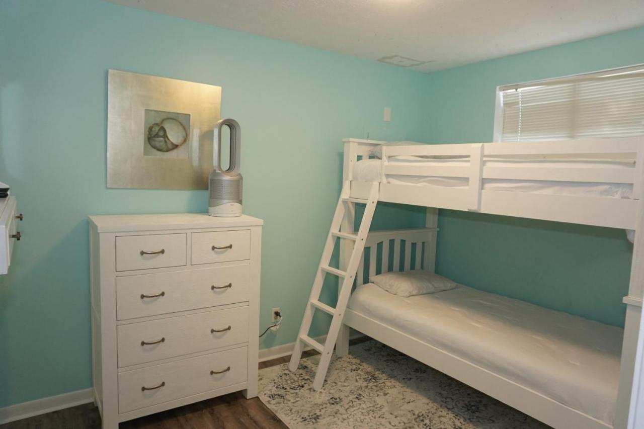 Venture Out 436 Snook Ln Comes With Large Golf Cart Holiday home Panama City Beach
