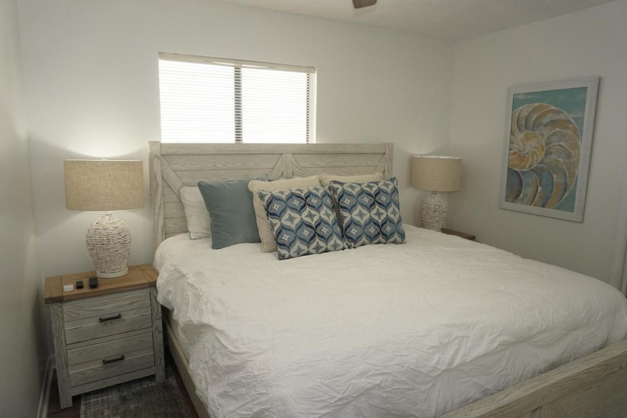 Venture Out 436 Snook Ln Comes With Large Golf Cart Panama City Beach