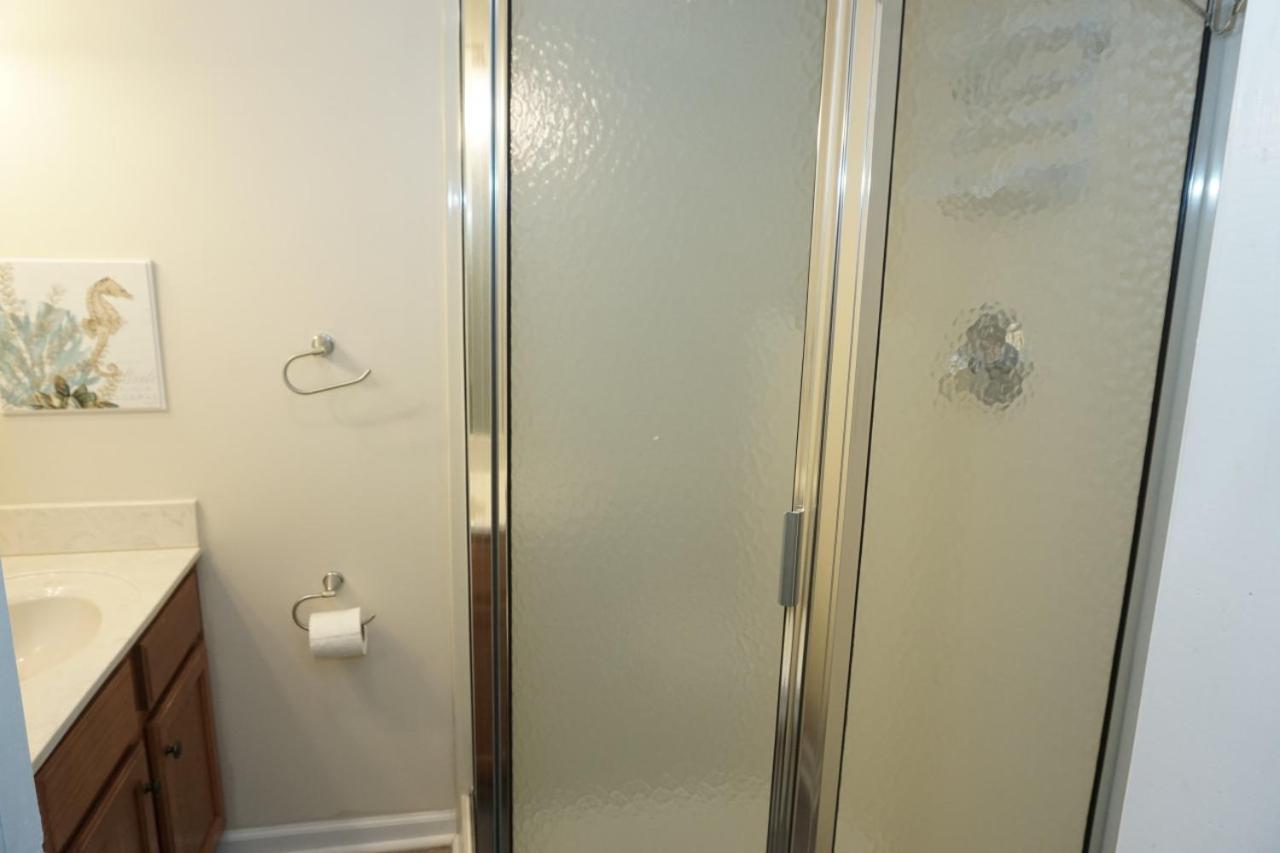 Venture Out 194 S Marlin Dr Comes With Golf Cart