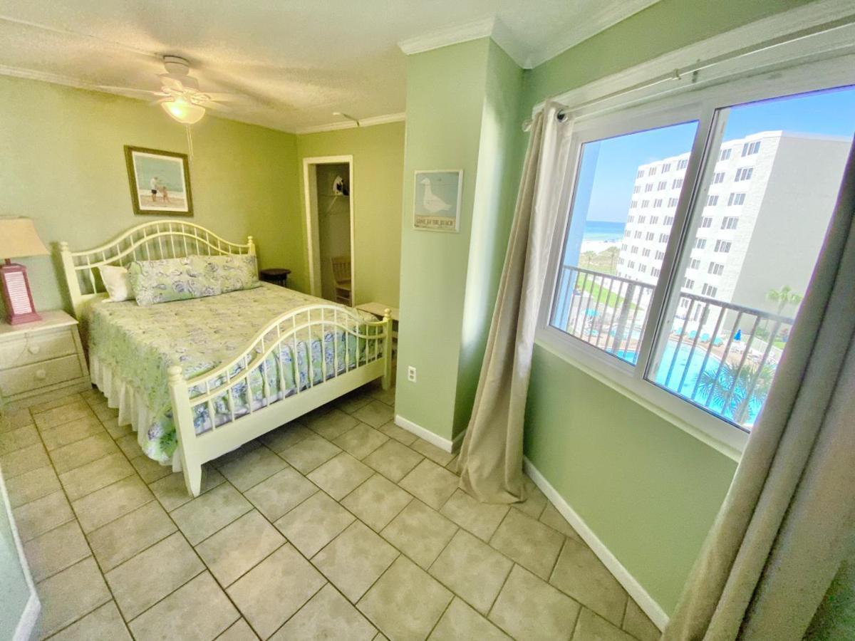 Moondrifter 506 Beachfront 2bd 2ba Holiday home