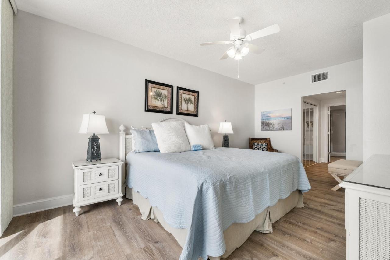 Modern 3 Bedroom Beachfront Condo! Amenities Galore! By Dolce Getaways Pcb *
