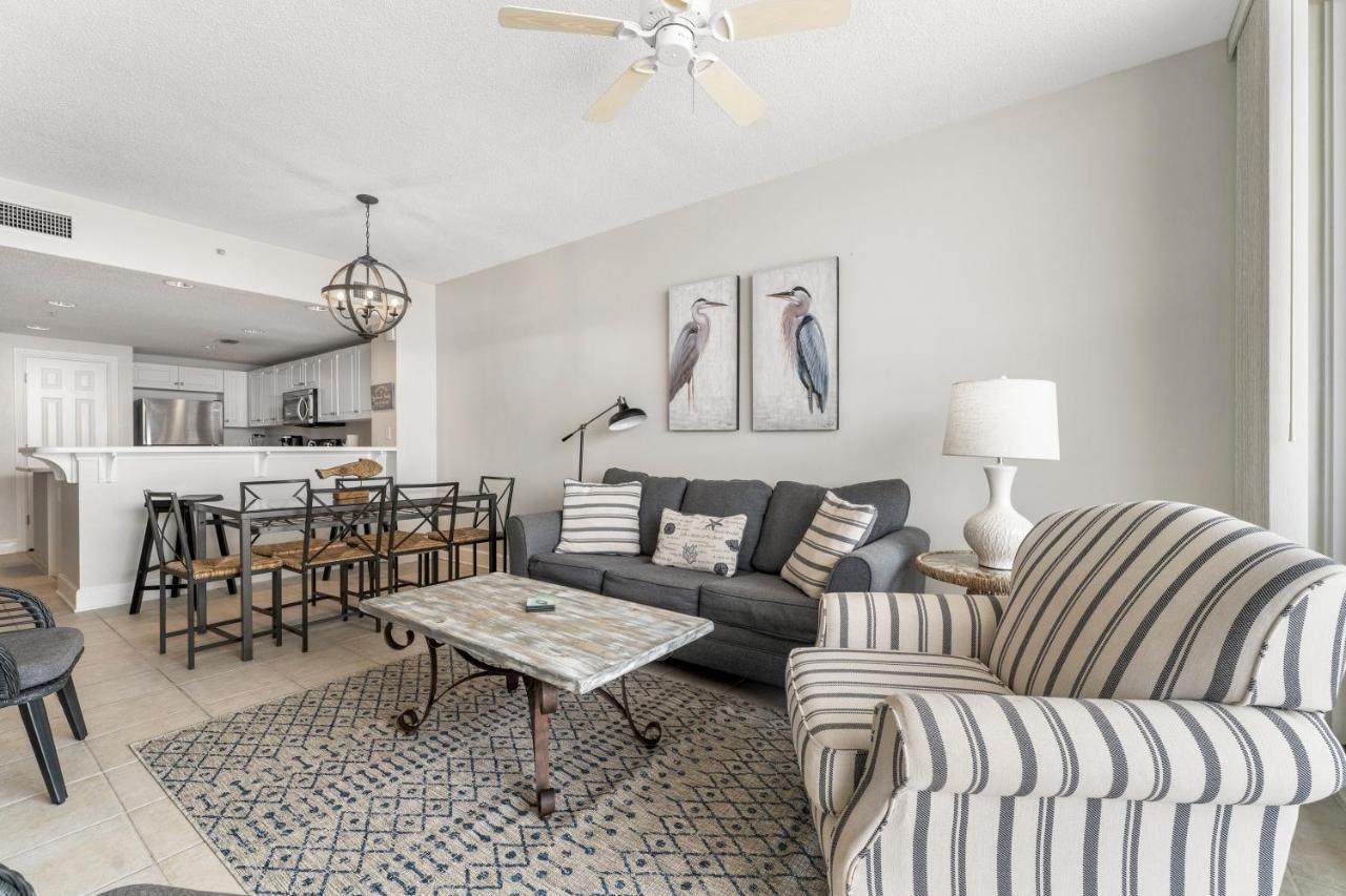 Apartment Modern 3 Bedroom Beachfront Condo! Amenities Galore! By Dolce Getaways Pcb
