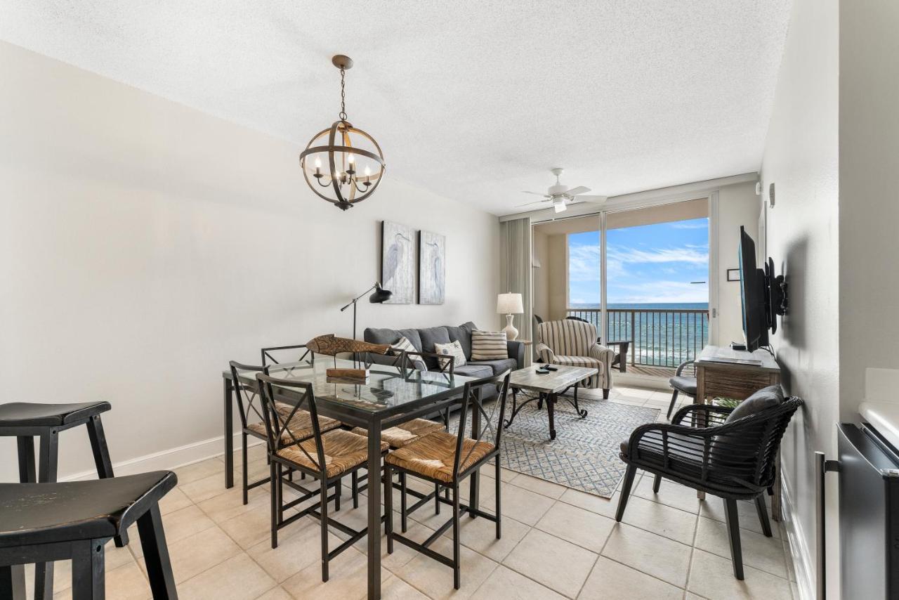 Modern 3 Bedroom Beachfront Condo! Amenities Galore! By Dolce Getaways Pcb