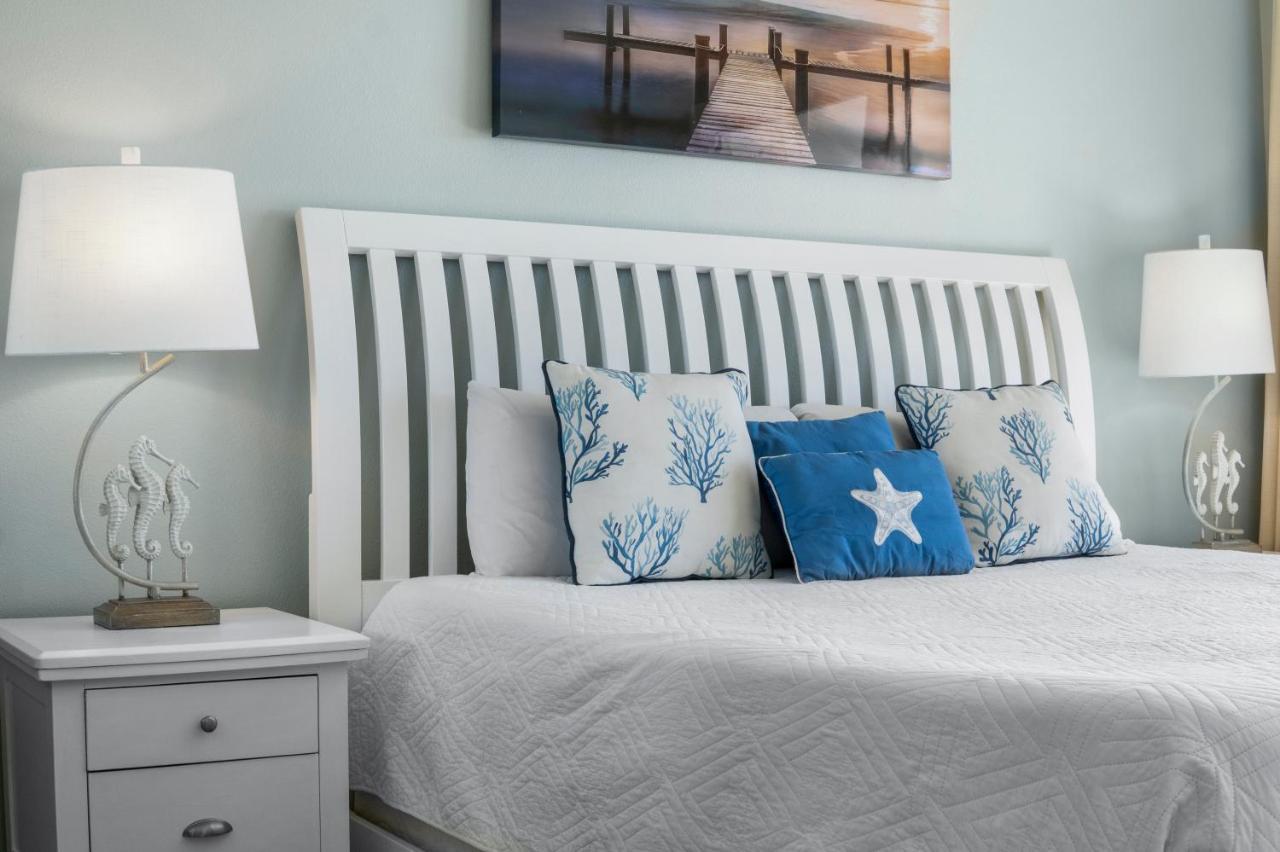 Apartment & Ocean Views! Steps To & Dining, Sleeps 9! Dolce Getaways Pcb *