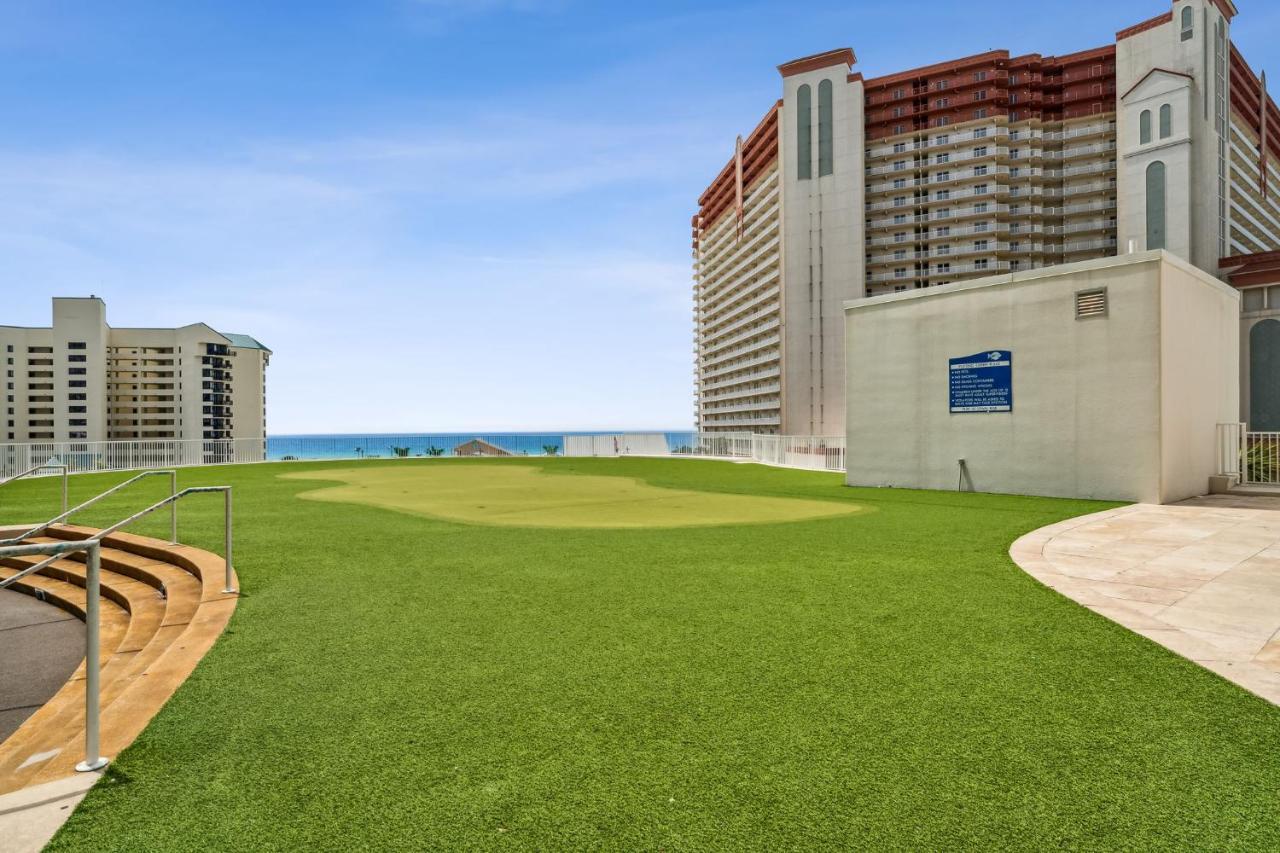 Apartment Laketown Wharf 2032