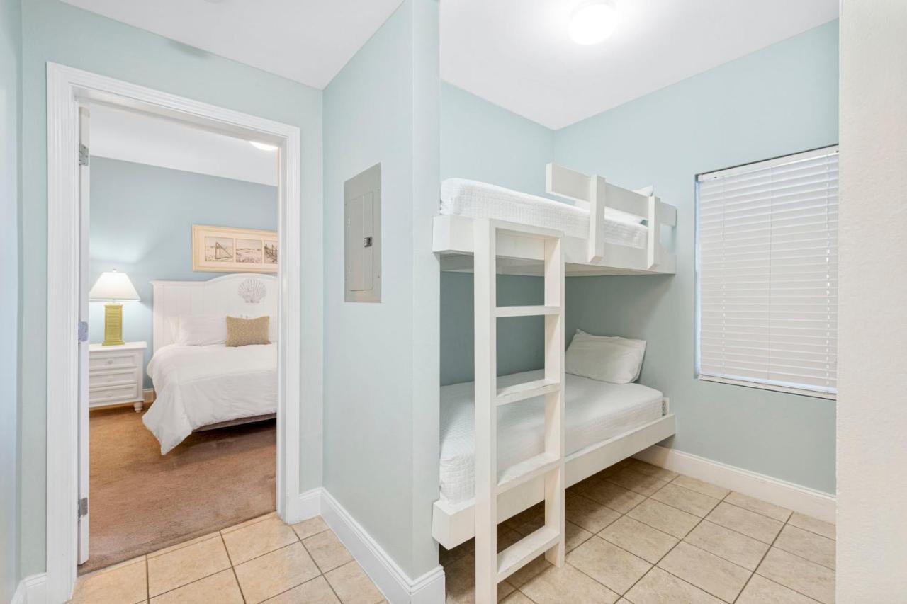 Apartment Laketown Wharf 1206 Panama City Beach