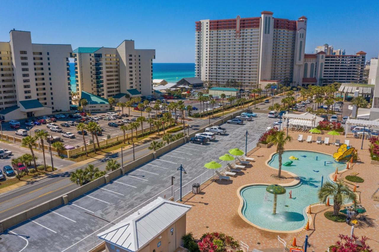 Laketown Wharf 2032 Apartment *