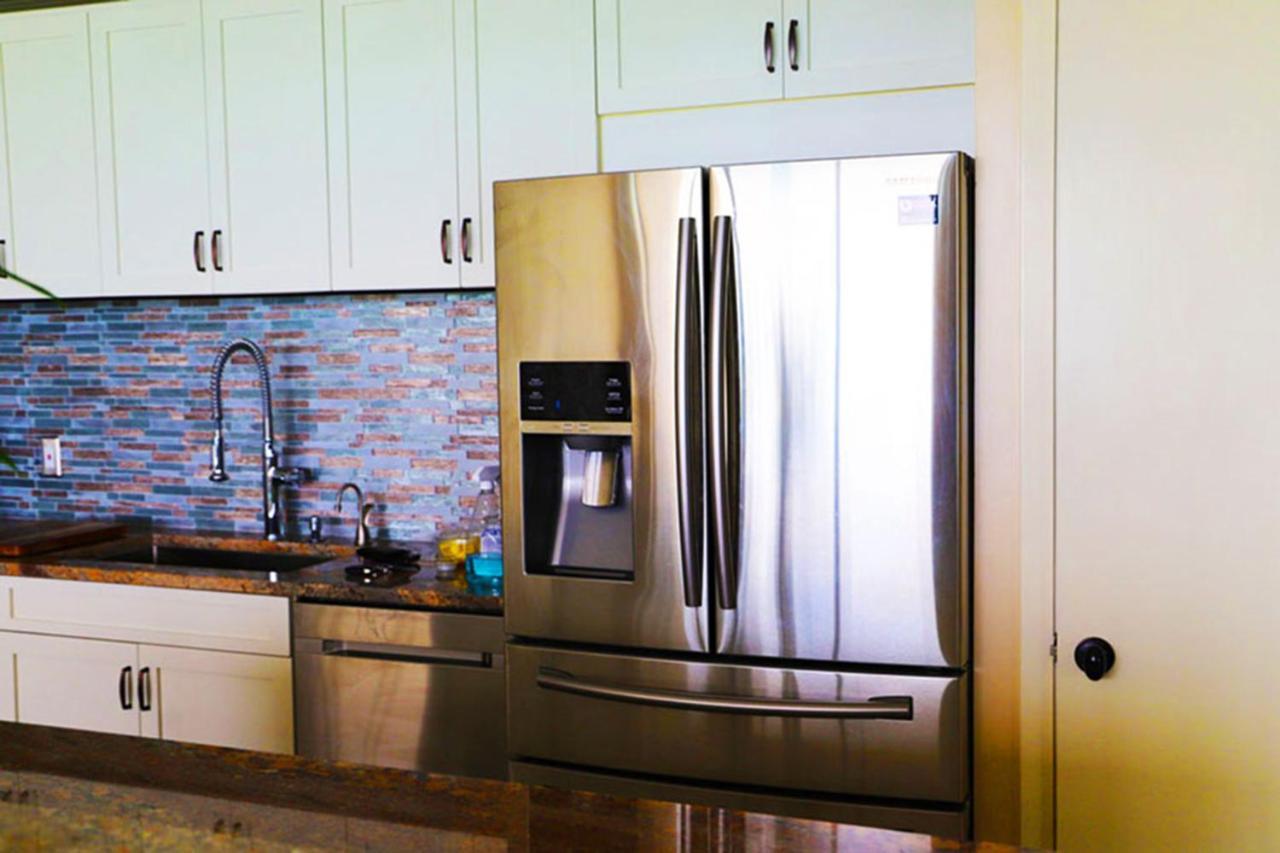 Luxurious, Upscale With Spectacular Gulf View