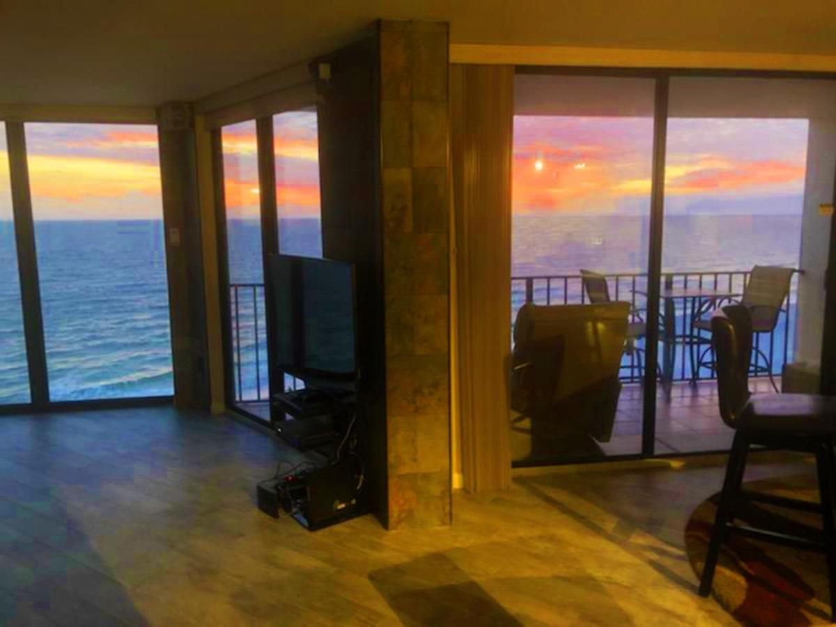 Luxurious, Upscale With Spectacular Gulf View Panama City Beach
