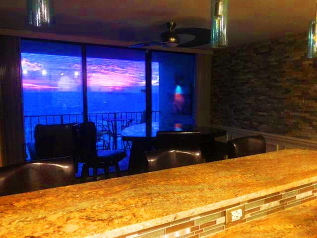 Luxurious, Upscale With Spectacular Gulf View