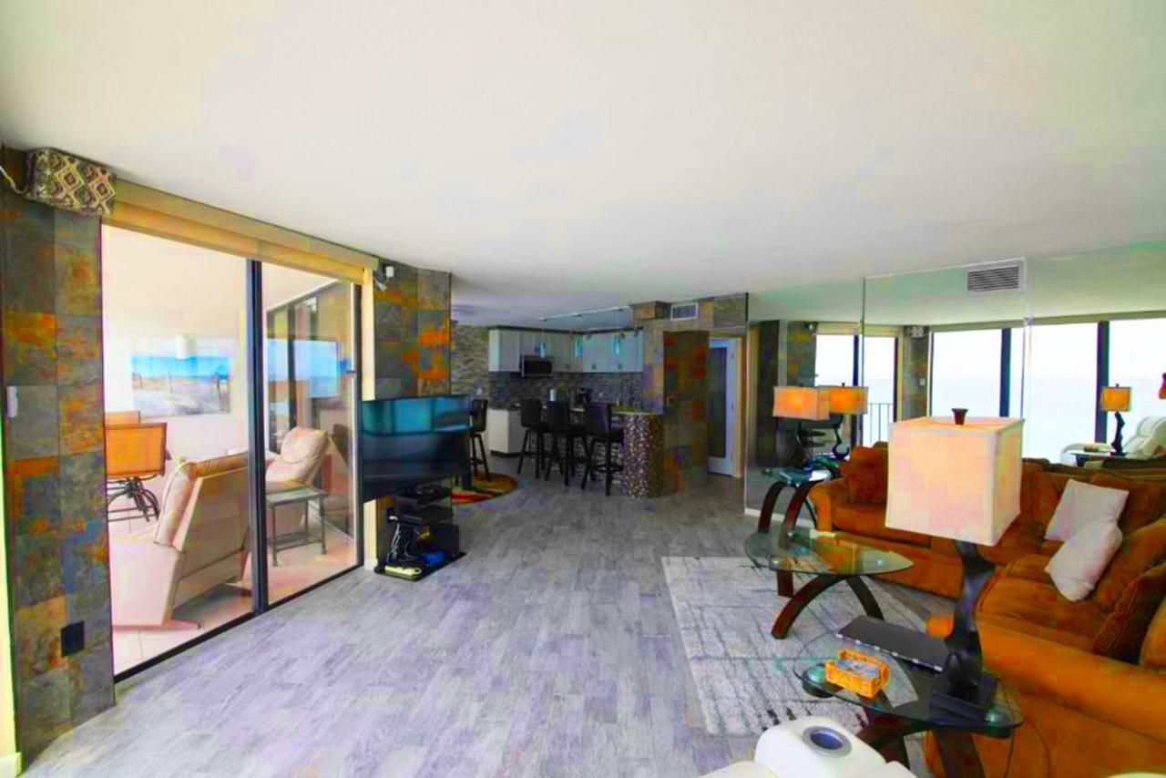 Luxurious, Upscale With Spectacular Gulf View Aparthotel
