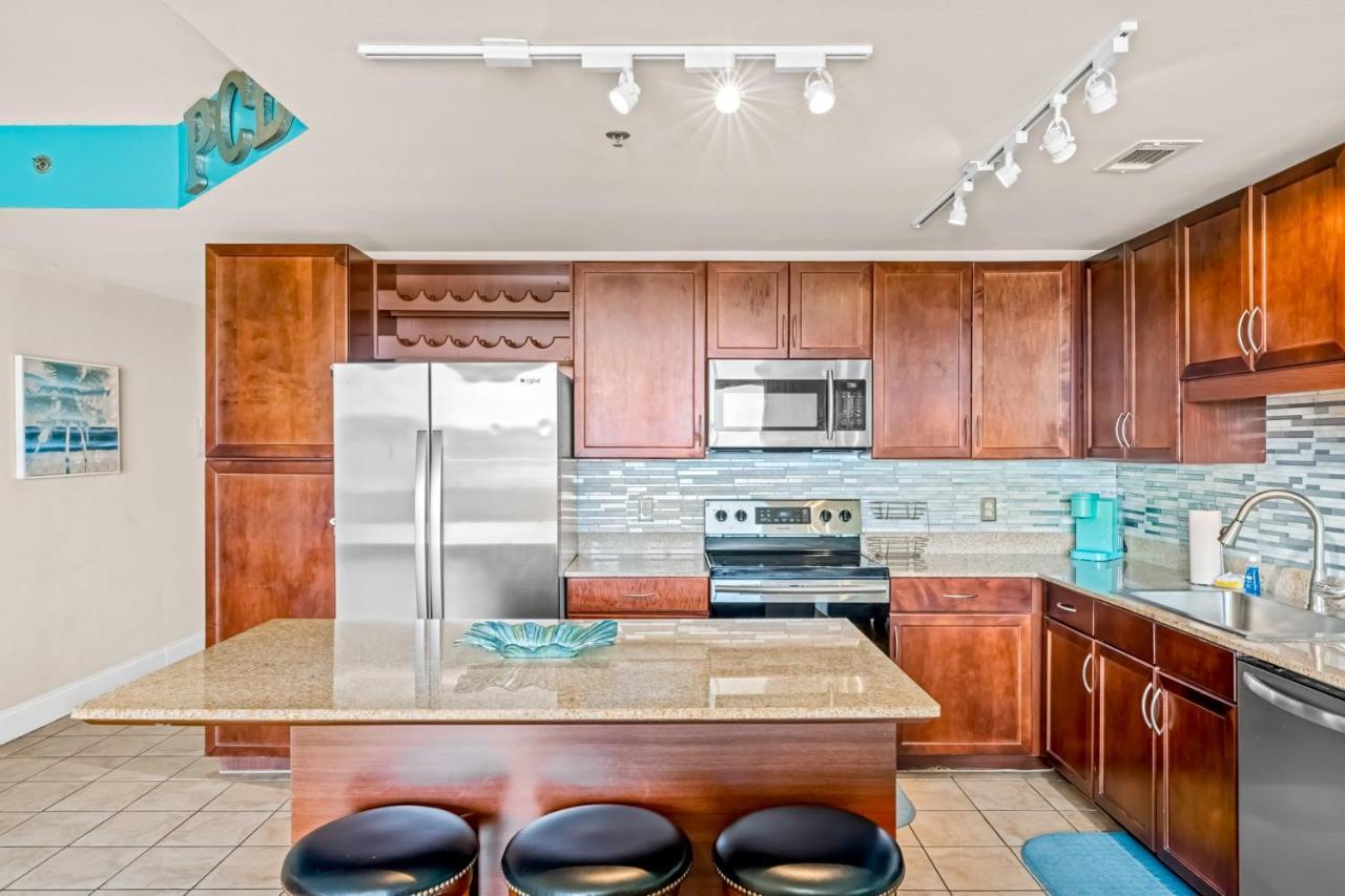 Apartment Laketown Wharf 637 - Tropical Vibes