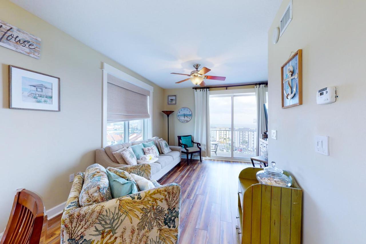 Grand Panama Tower 2-308 Apartment