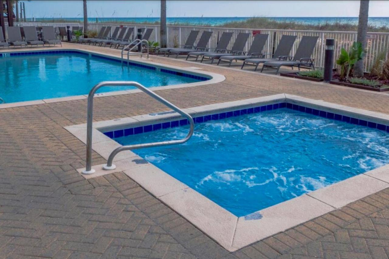 Ocean 2203 Apartment