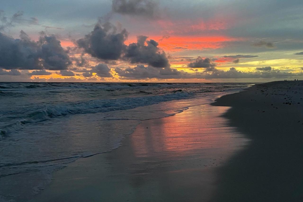 Sunset Retreat * Panama City Beach