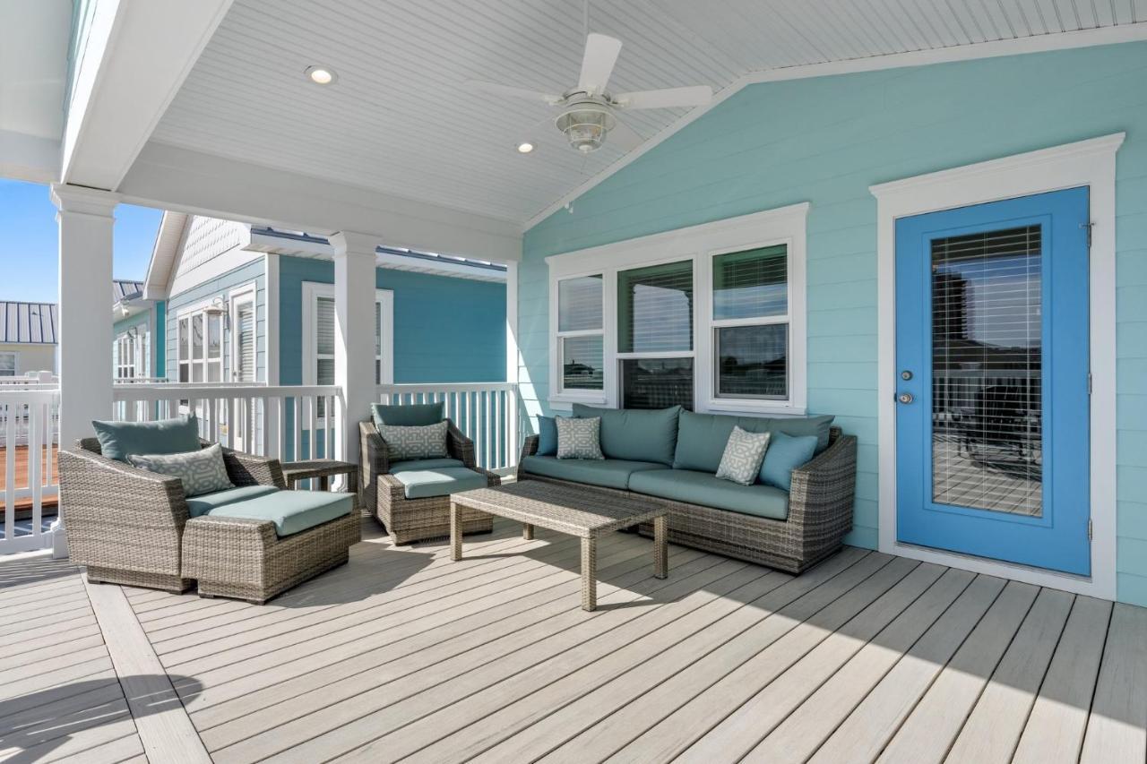 Spectacular 3br 4ba W/ Private Pool, 2 Min Walk To - Sleeps 15! Panama City Beach