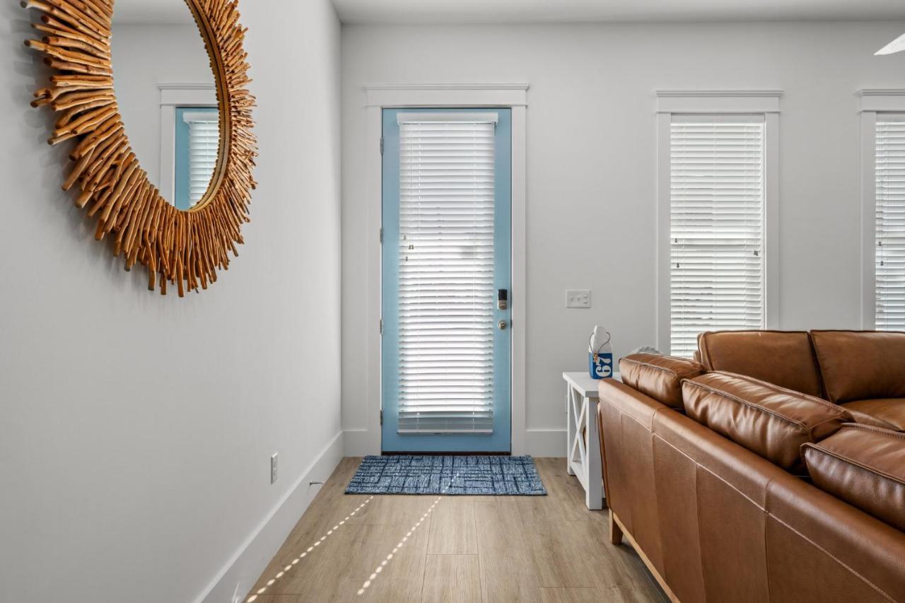 Spectacular 3br 4ba W/ Private Pool, 2 Min Walk To - Sleeps 15! * Panama City Beach