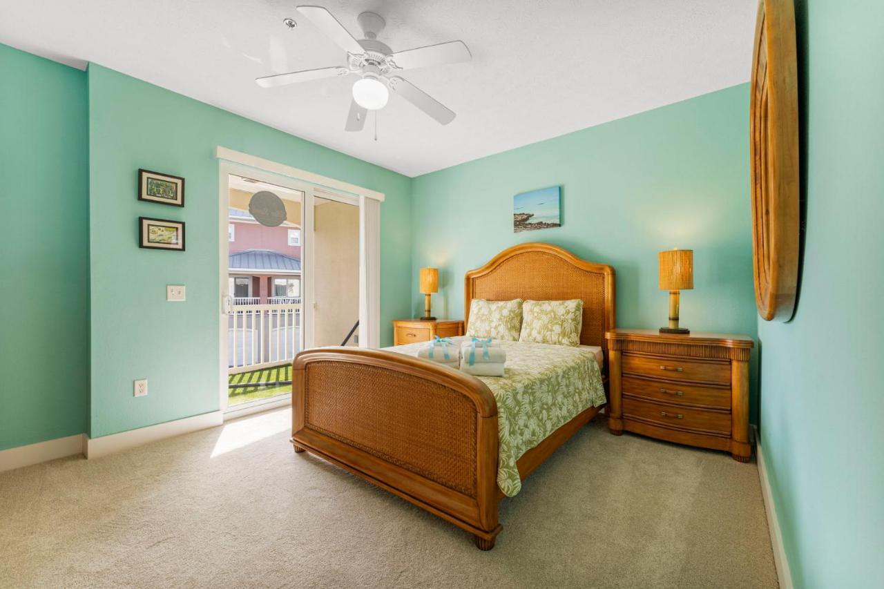 22460 Front Rd - Sunshine House *