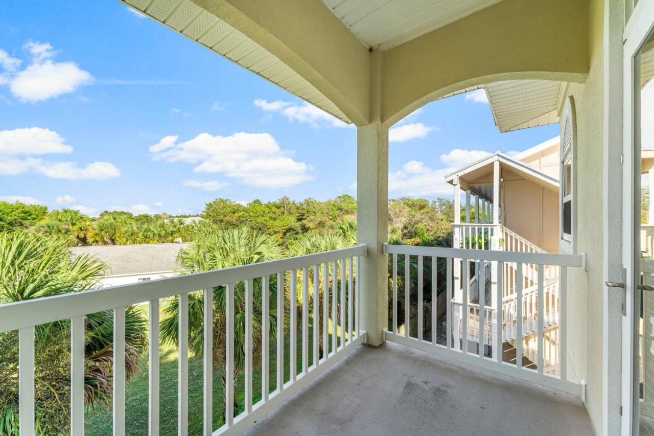 Holiday home 22460 Front Rd - Sunshine House