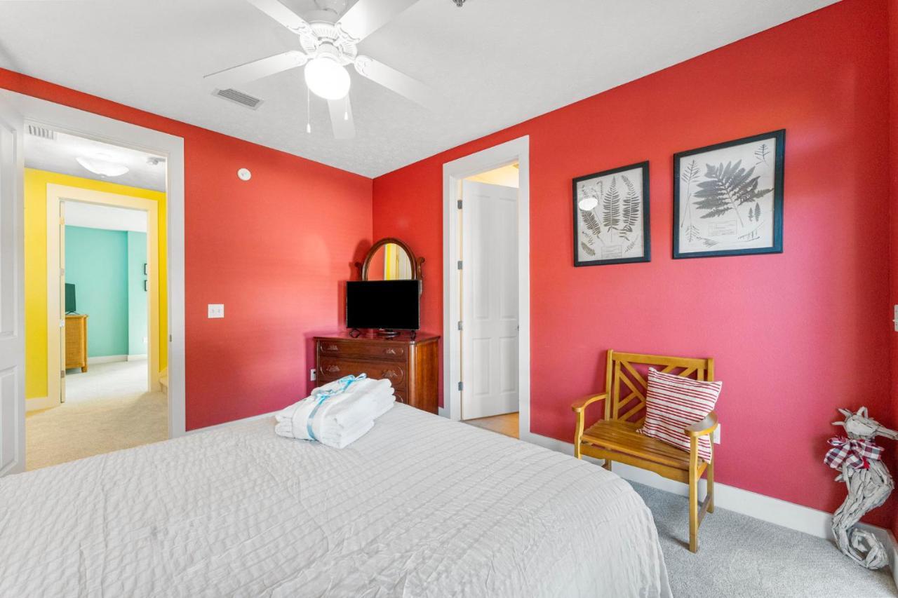 Holiday home 22460 Front Rd - Sunshine House *
