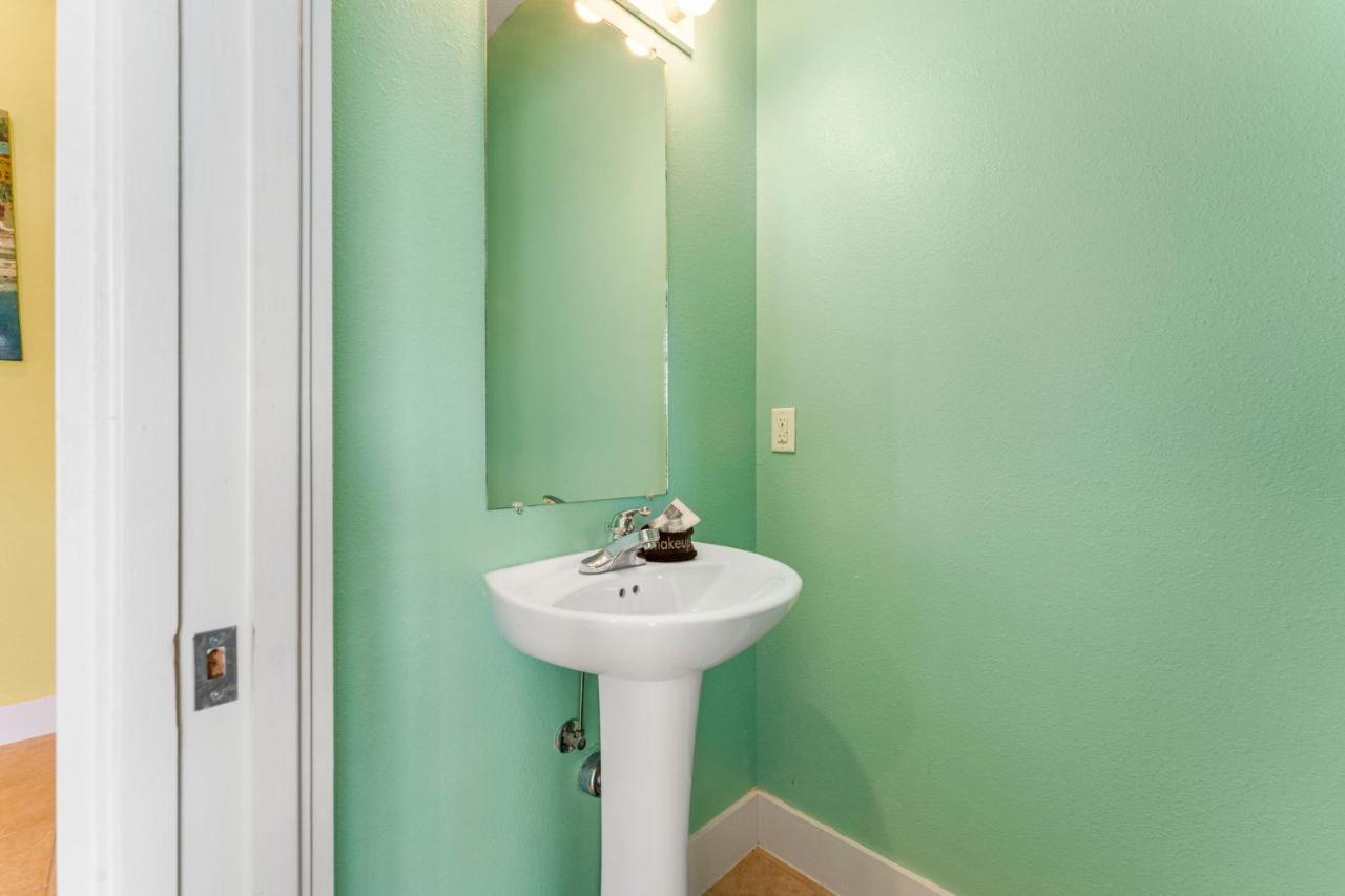 22460 Front Rd - Sunshine House Holiday home Panama City Beach